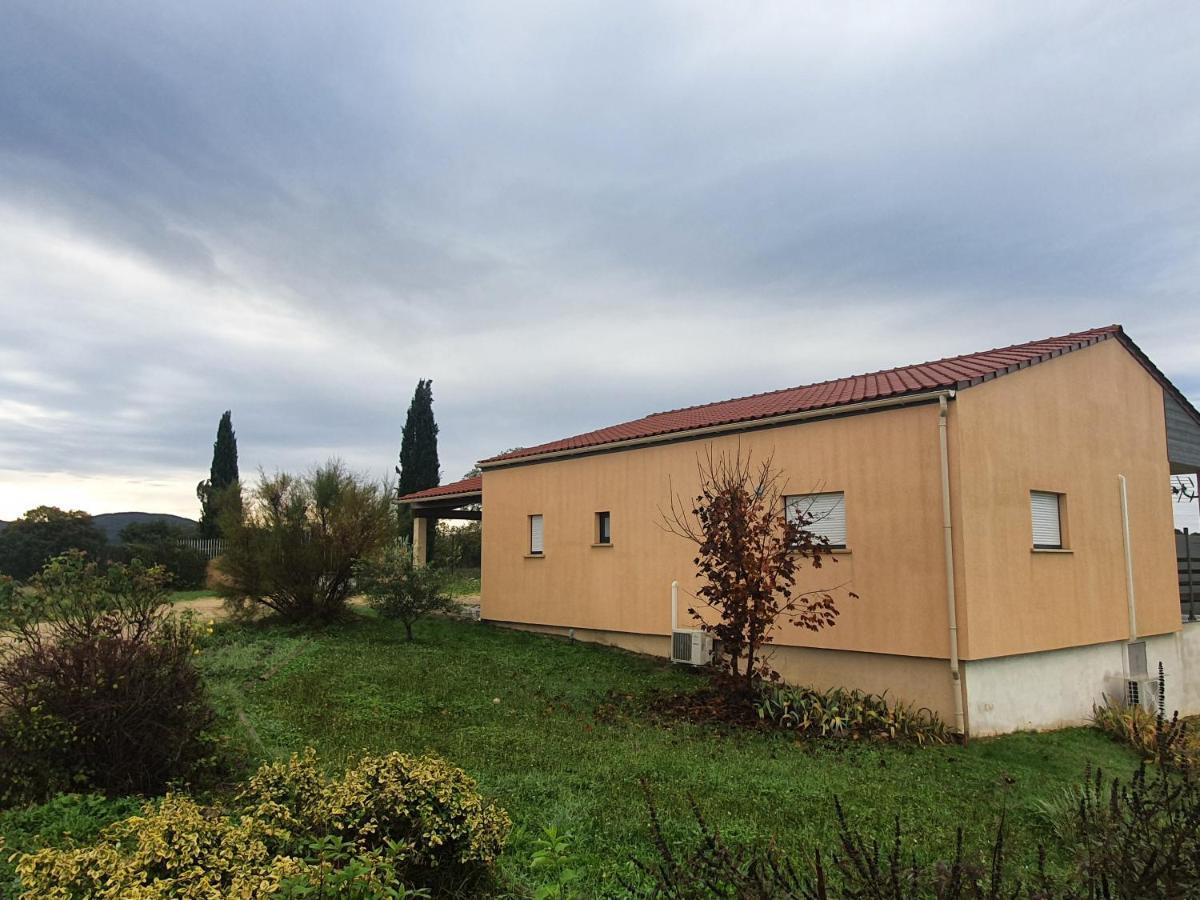 Вилла Domaine Le Licou Potelieres Экстерьер фото